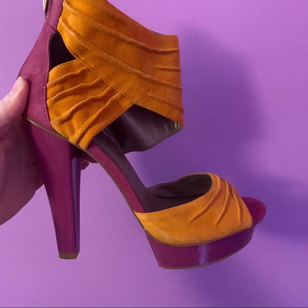 Fergi heels Hot Pink and Orange size 37.5